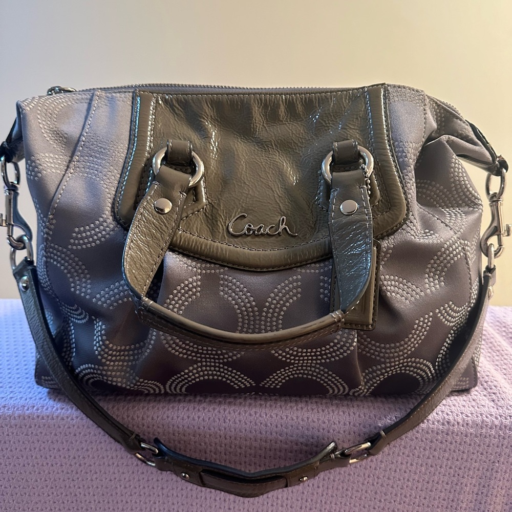Coach satchel/ shoulder bag - Picture 3 of 8